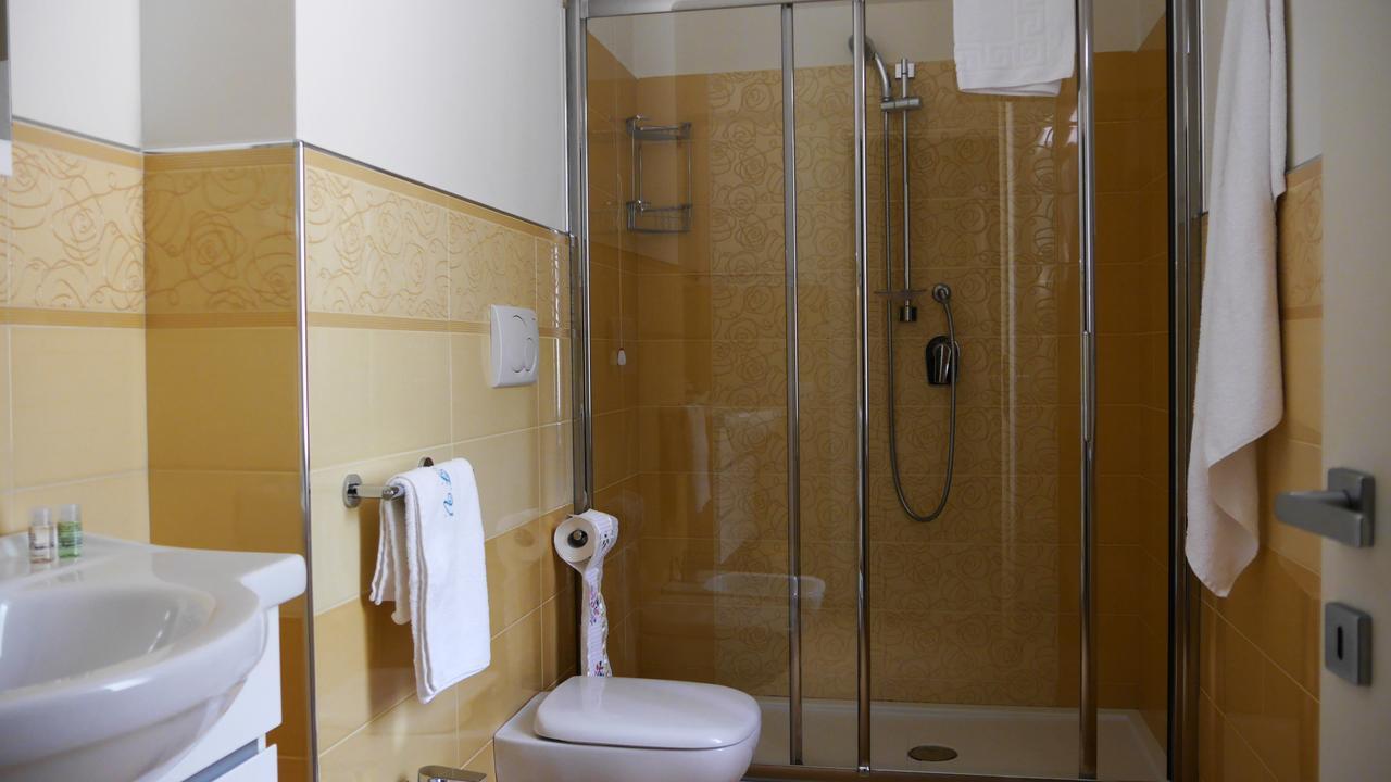 Fontana Vecchia Bed and Breakfast Atina Exteriör bild